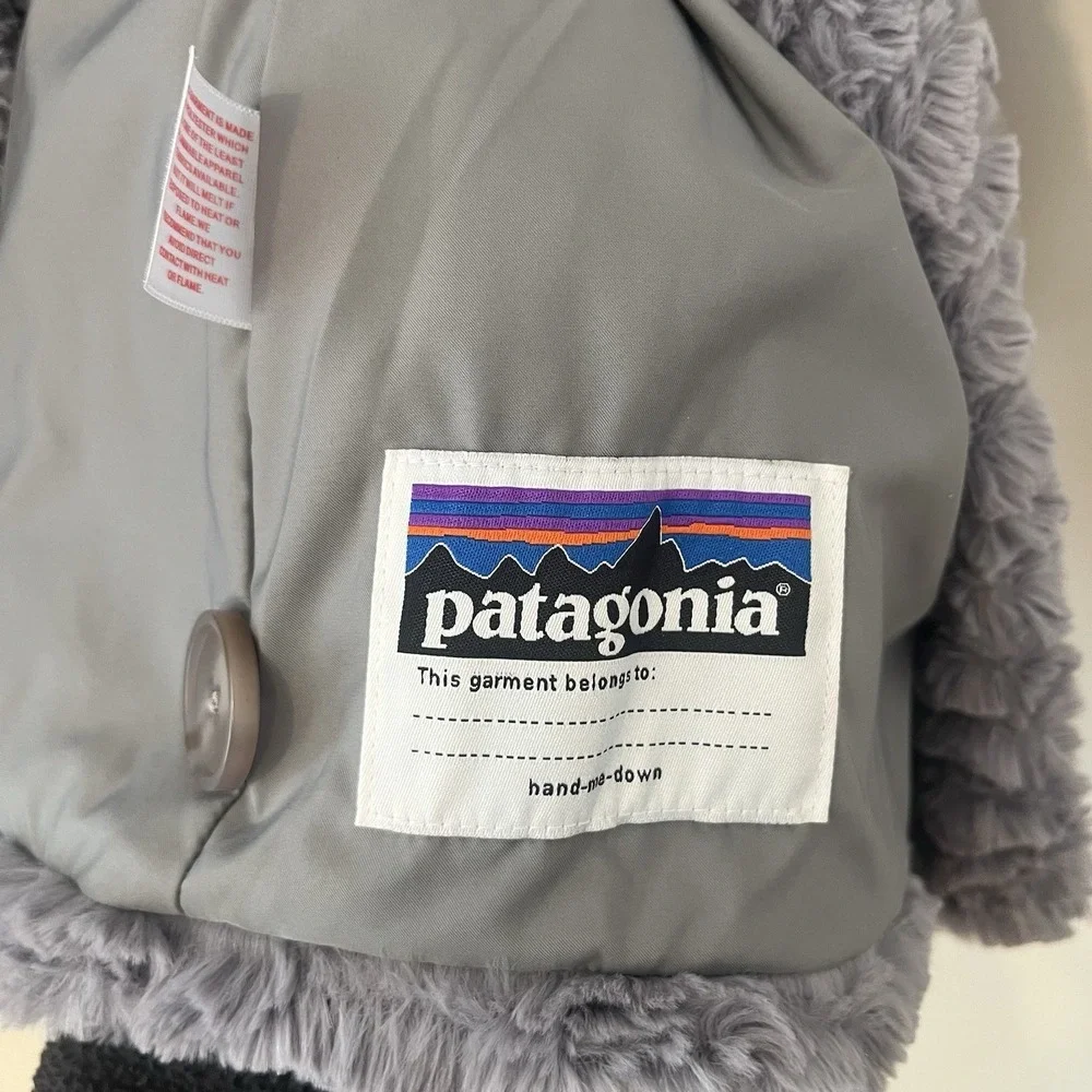 Patagonia XL 14 Girls Gray‎ Pelage Jacket Fleece Faux Fur Button Pockets EUC
